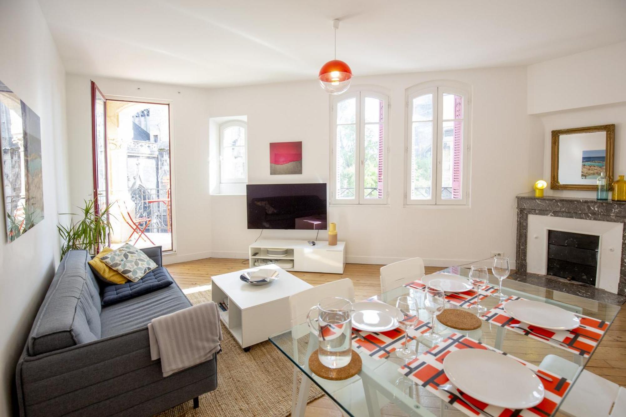 Place Saint Michel Apartment Bordeaux Buitenkant foto